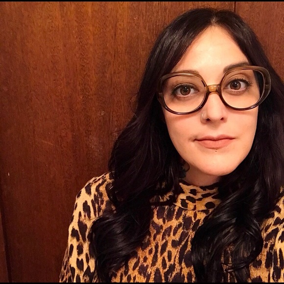 Meet your Posher, K - Picture 2 of 10